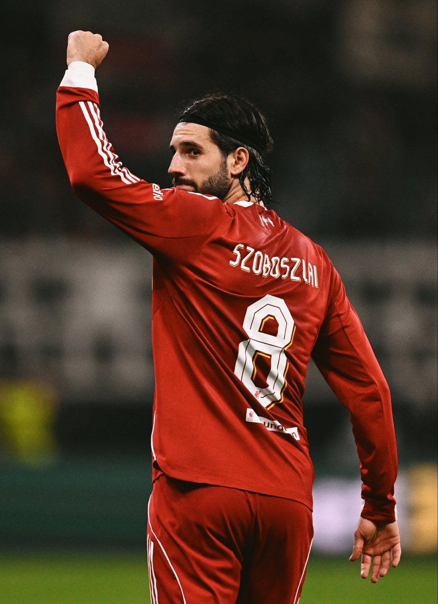 _SZD10's tweet image. We’re back! Come on Reds! 🔴🪄