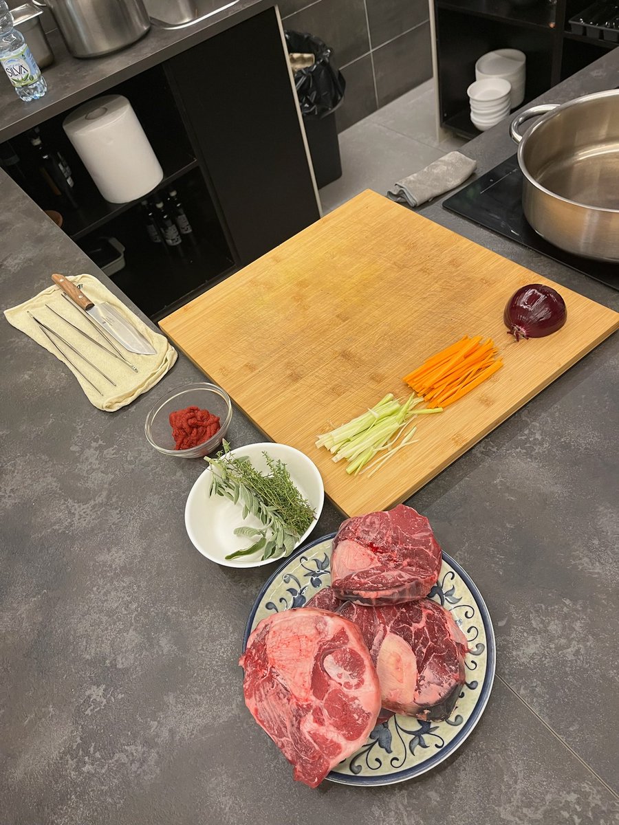 robinmac23's tweet image. Pasta Cooking Class 🍝
Italy Trip - Post 4

#italy #cookingclass #pasta #homemade #florence