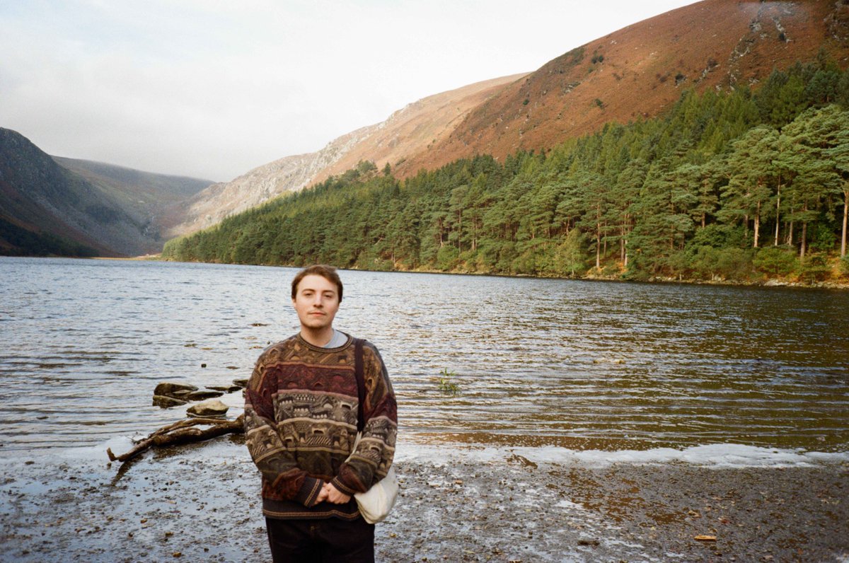 Lovely photo from ghoul at Teaglach (one day I’ll figure out what to do with my hands instead of hitting this Chud pose)