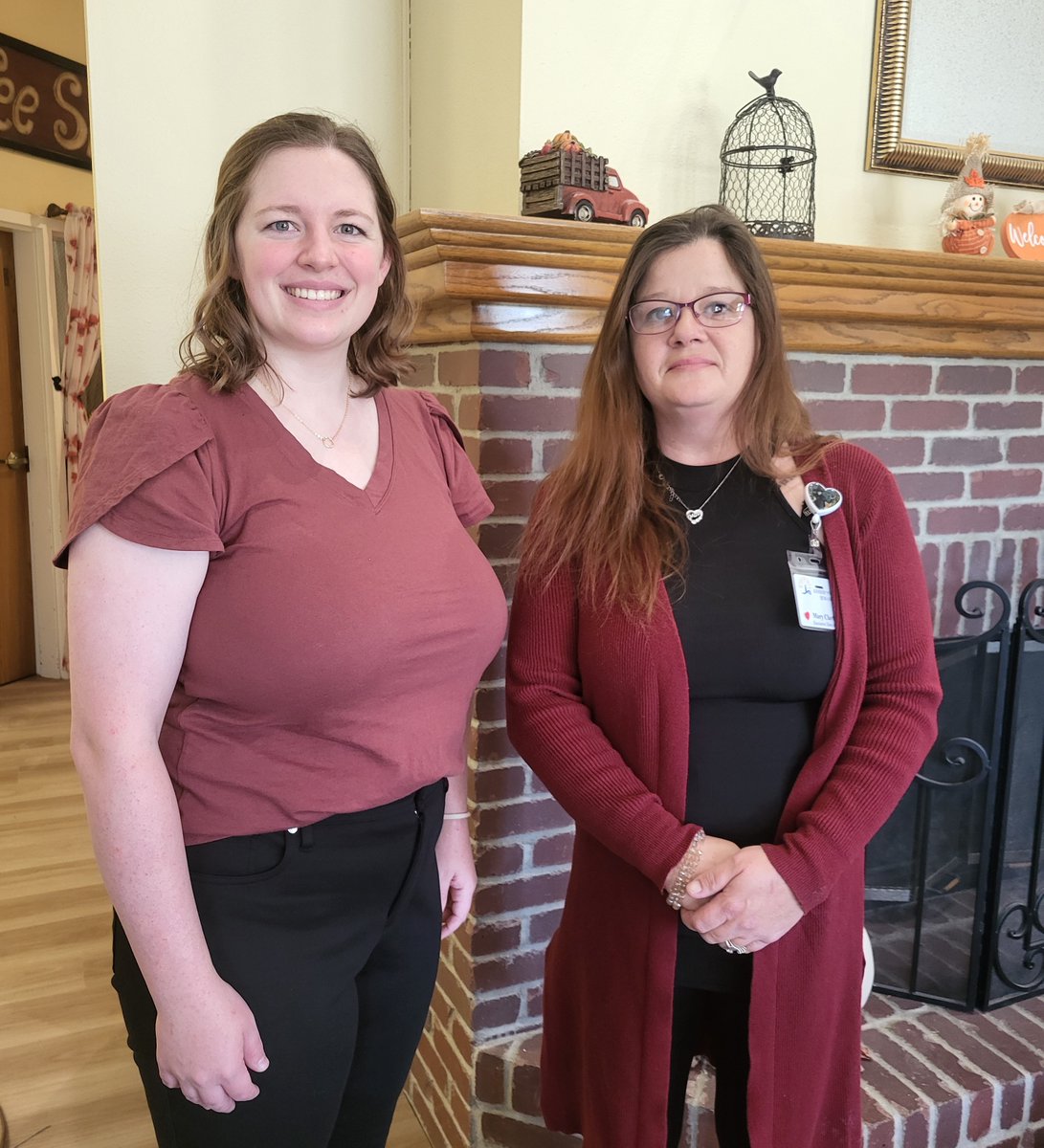 NHCA Event Coordinator Kayla McKay visited Kinship Pointe in Seward, Neb. Thank you Administrator Mary Clark for the warm welcome and tour!

Members, if you would like an NHCA team member to visit your facility, please email nhca@nehca.org.

#nhcaroadtrip 🚗