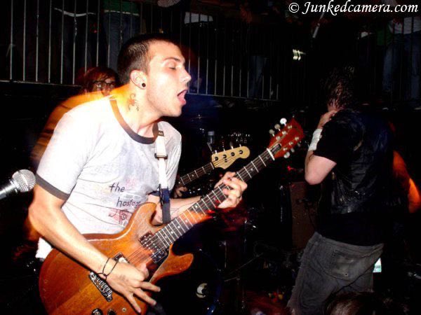 rorysbooks's tweet photo. This Frank believed in them so much that he got them their first shows, sold their merch, crashed their studio time until he became one of them officially and got a scorpion tattoo high on his neck so that he would never get a proper job. https://t.co/8nRkp3di3E