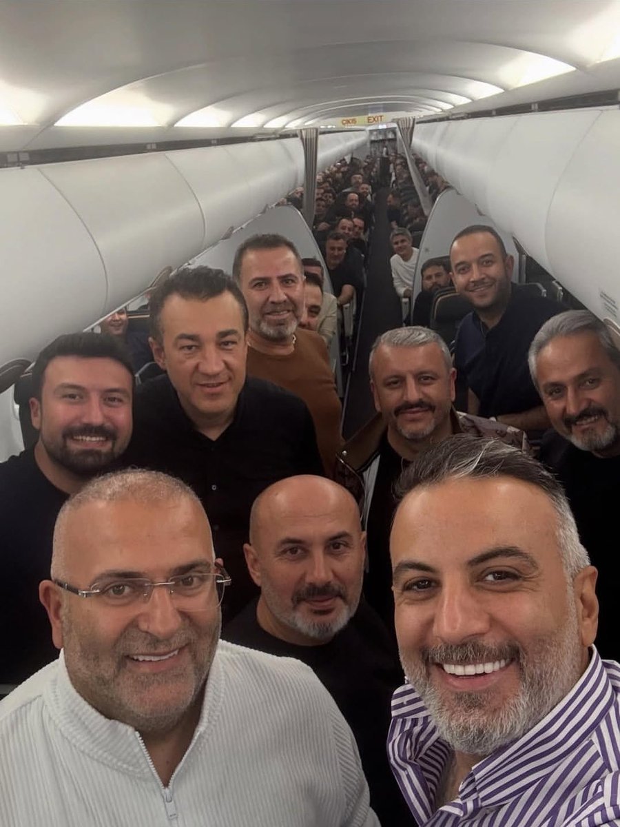 Genel Başkanımız Orhan Aydın'ın liderliğinde, Askon Genel Merkez Yönetim Kurulu Üyesi büyüklerimiz ve Şube Başkanlarımızla birlikte Özbekistan'a, kadim ata yurdumuz Semerkand’a doğru yoldayız. 13.Dönem 2. Başkanlar toplantımızı gerçekleştireceğiz, manevi coğrafyamızı yakından