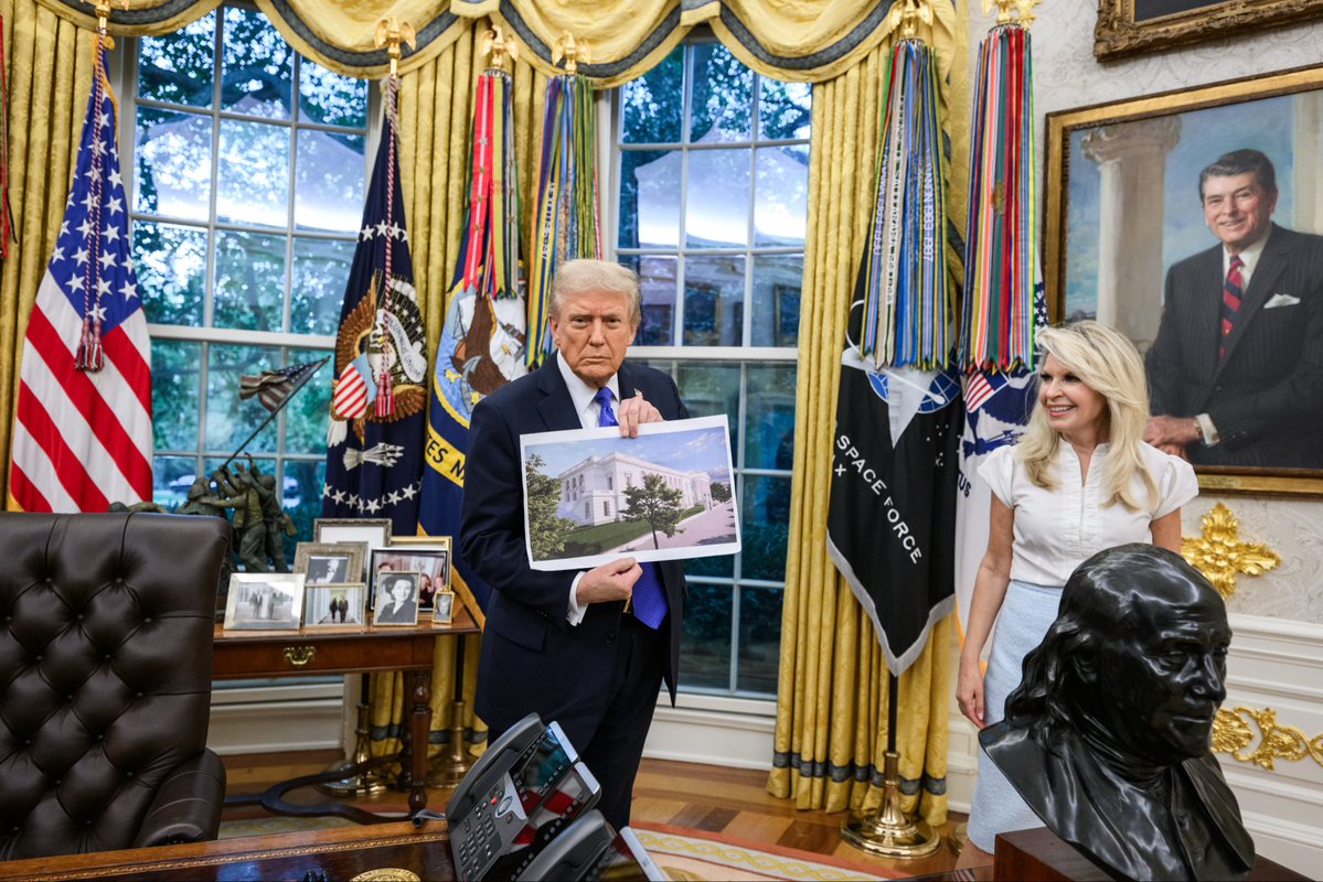 THE FINEST BALLROOM EVER BUILT! 

"We're doing it NO COST to the country... in order to do it properly, we had to take down the existing structure." - President Trump 🇺🇸