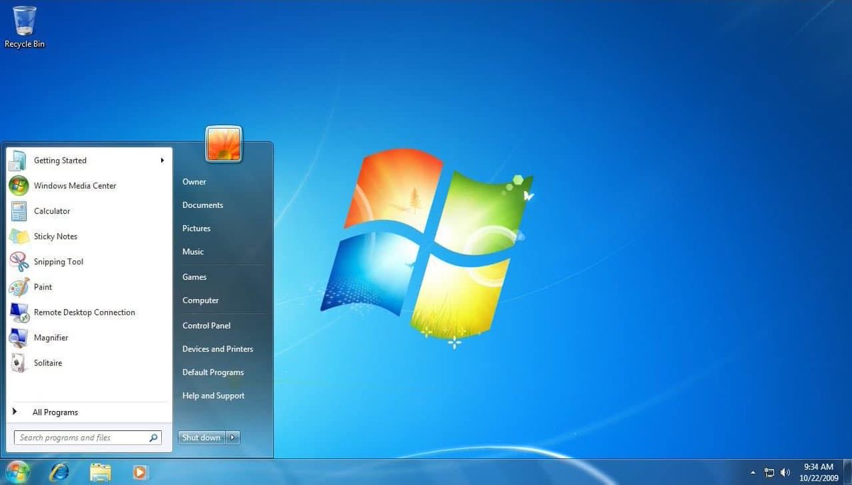 ComputerLove_'s tweet image. 16 years ago today, Windows 7 was released.