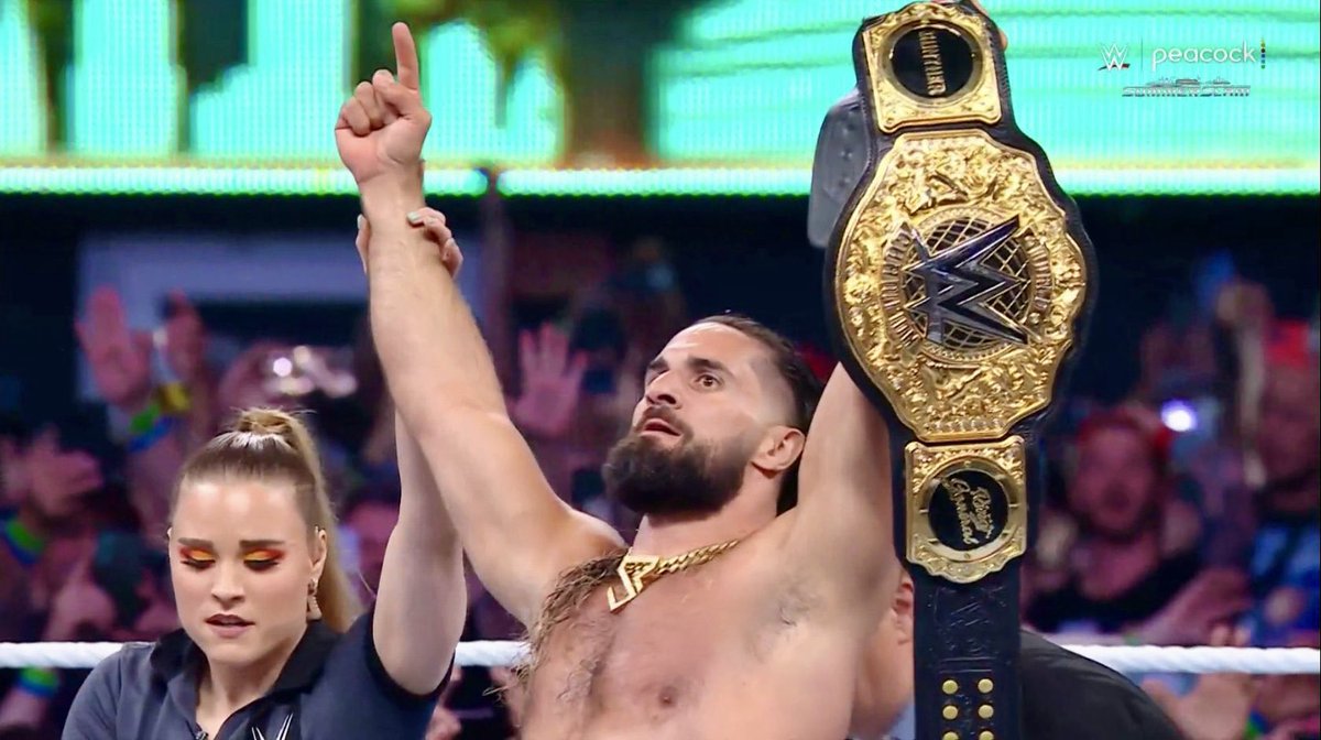 🚨 Both times Seth Rollins has won the Money in the Bank contract, he has been forced to vacate the newly won championship title due to a legitimate injury.

In 2015 he had to forfeit the WWE Championship after suffering a legitimate knee injury at a WWE Live event against Kane.