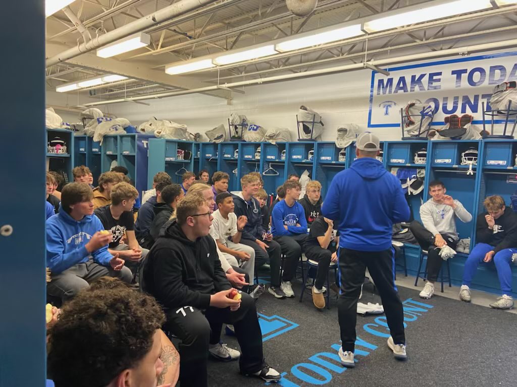 Coach Knause tweet media