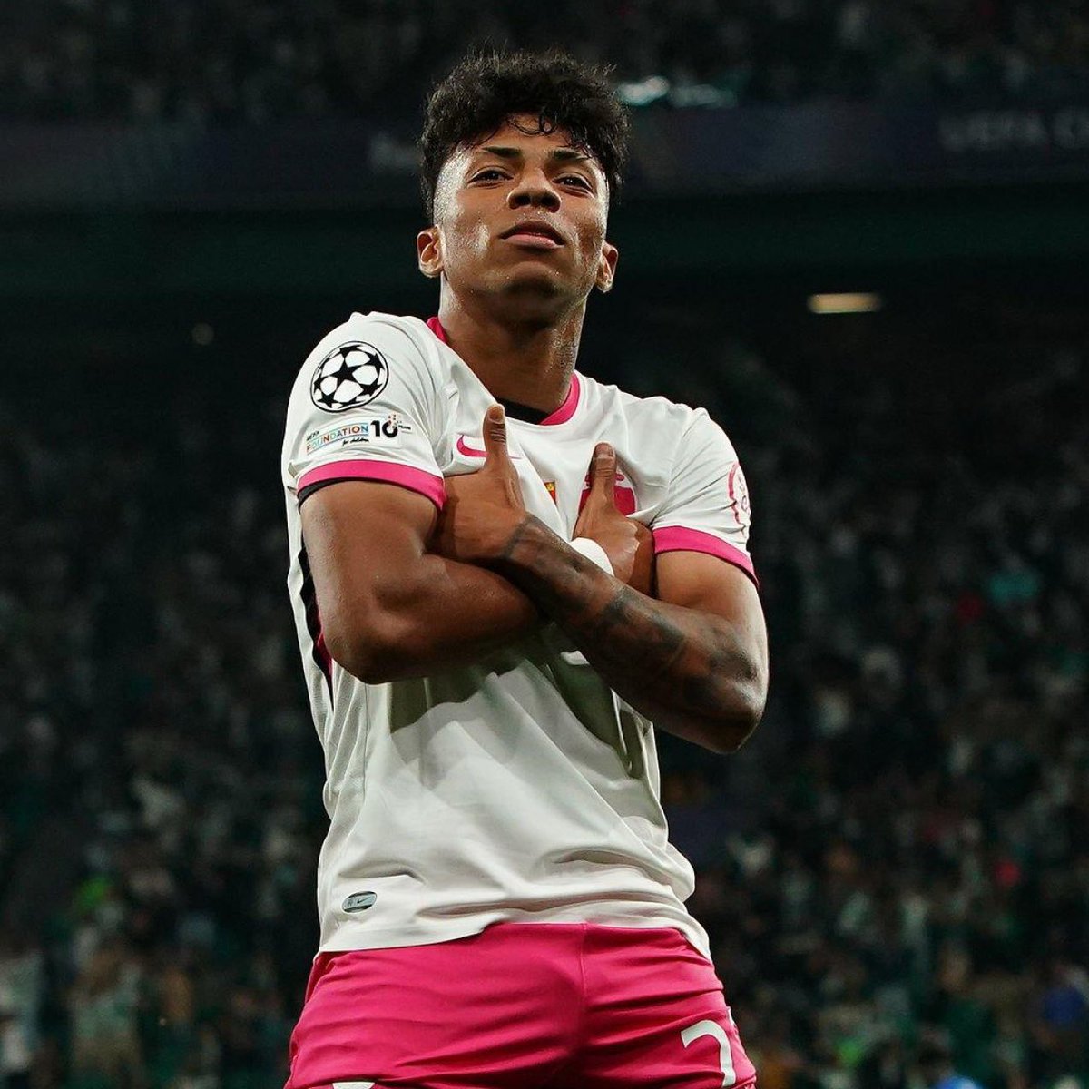 ALISSON SANTOS: “Sempre sonhei com isto na minha carreira. Trabalhei muito para chegar até aqui e fico muito feliz por jogar a melhor competição do mundo, fazer golos e ajudar a minha equipa.”

“Começámos atrás no jogo mas com o apoio do adeptos, que nos apoiaram desde o início,