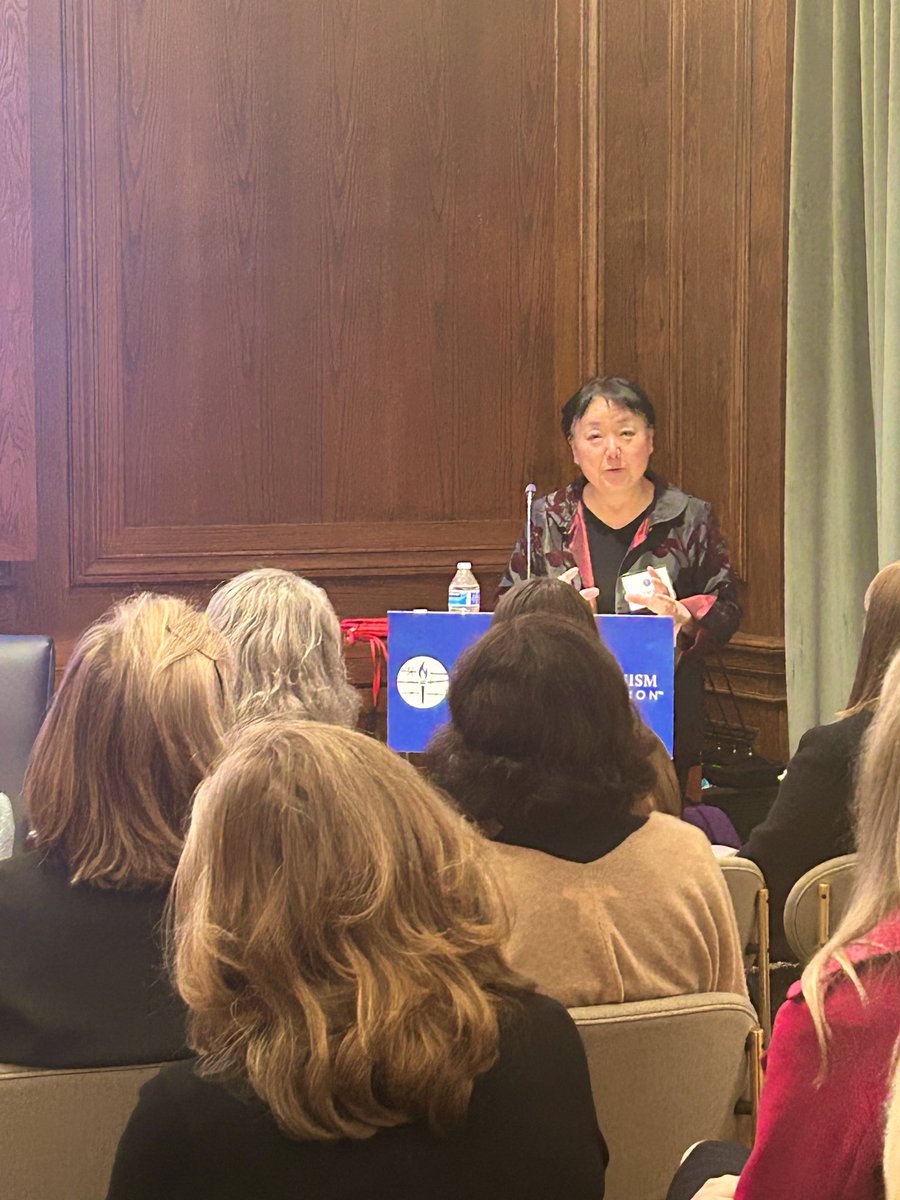 What an honor to host my friend <a href="/XVanFleet/">Xi Van Fleet</a> at <a href="/VoCommunism/">Victims of Communism</a> for our First Ladies night! #freedom #usa