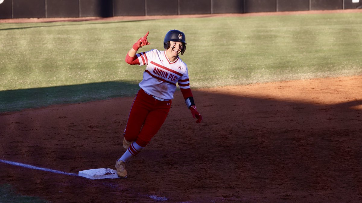 Austin Peay Softball tweet media