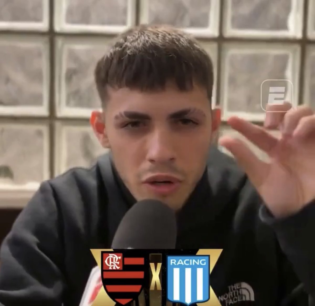 “O que mais encontrei foi torcida do Grêmio em todo o Sul do Brasil. É impressionante. Tudo Grêmio. Inter não, muito pouco.”

“No Brasil, eu gosto muito do Flamengo. Mas agora não, não gosto nada. Mas, para mim, a melhor torcida do Brasil é a do Grêmio.”

🎙️ Alejo Ciganotto,