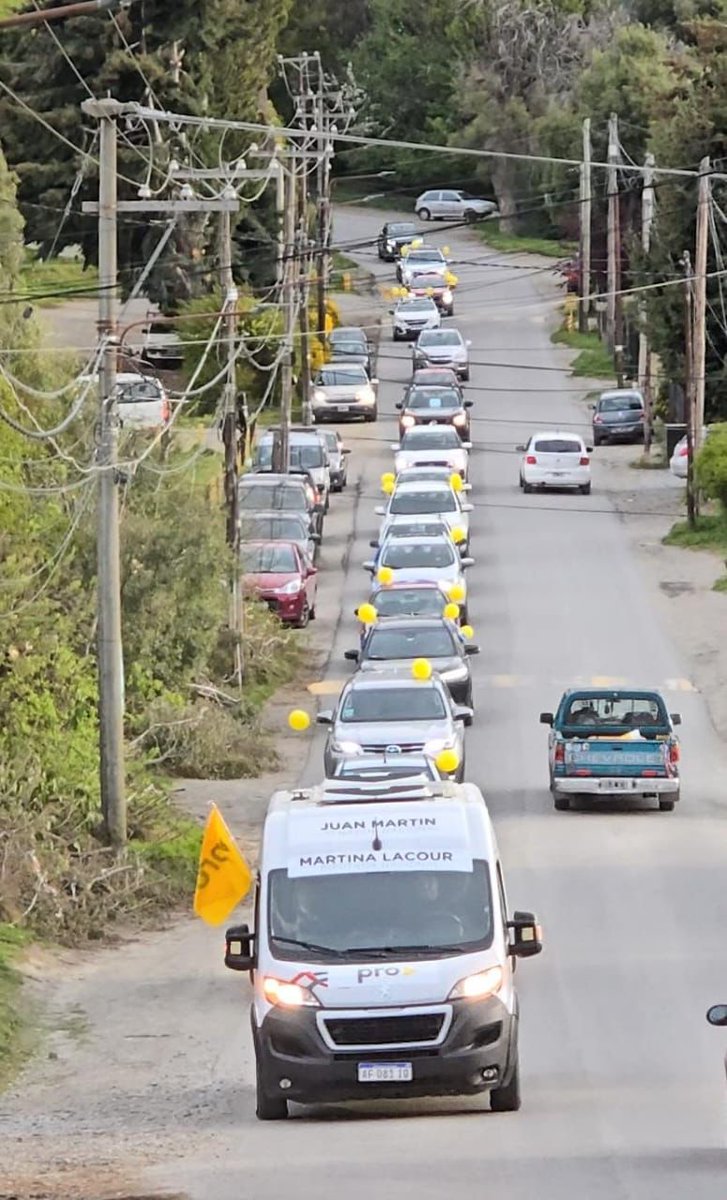 🚨 #AHORA 

El PRO de Río Negro empieza el cierre de su campaña con una "caravana amarilla" en Bariloche y mañana continúa en General Roca

Buscan quedarse con el Senador Nacional de la minoría que pelean con LLA que lleva a Villaverde, quien estuvo presa por narcotráfico en EEUU