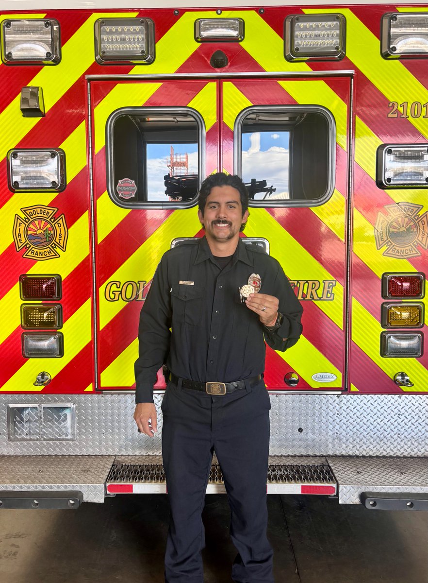 Another incredible Code Save! On September 16, 2025, 379 B Shift responded to a cardiac arrest. When crews arrived, they found a woman on the side of the road receiving CPR from a bystander. They quickly took over and began advanced life support, successfully restoring her pulse