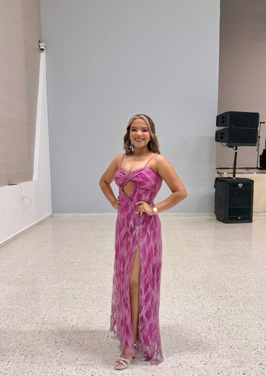 Danna Ochoa tweet media