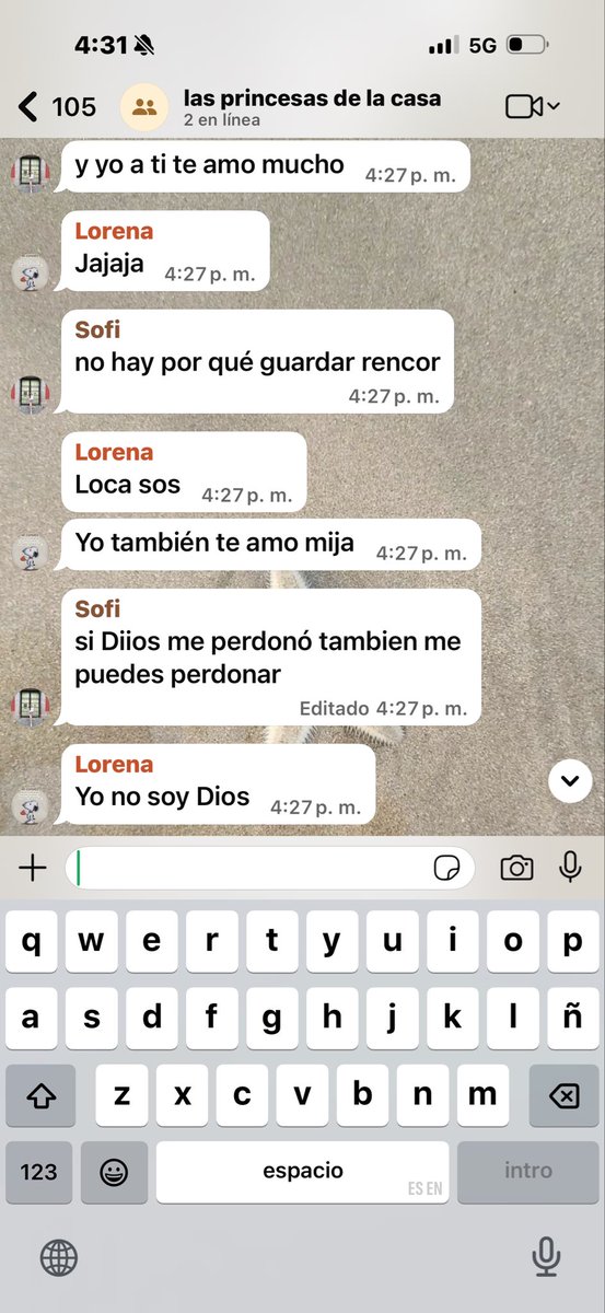lorena_dardon's tweet photo. cuando mi mamá y la sofi discuten JAJAJAJAA https://t.co/amZITKtTRK