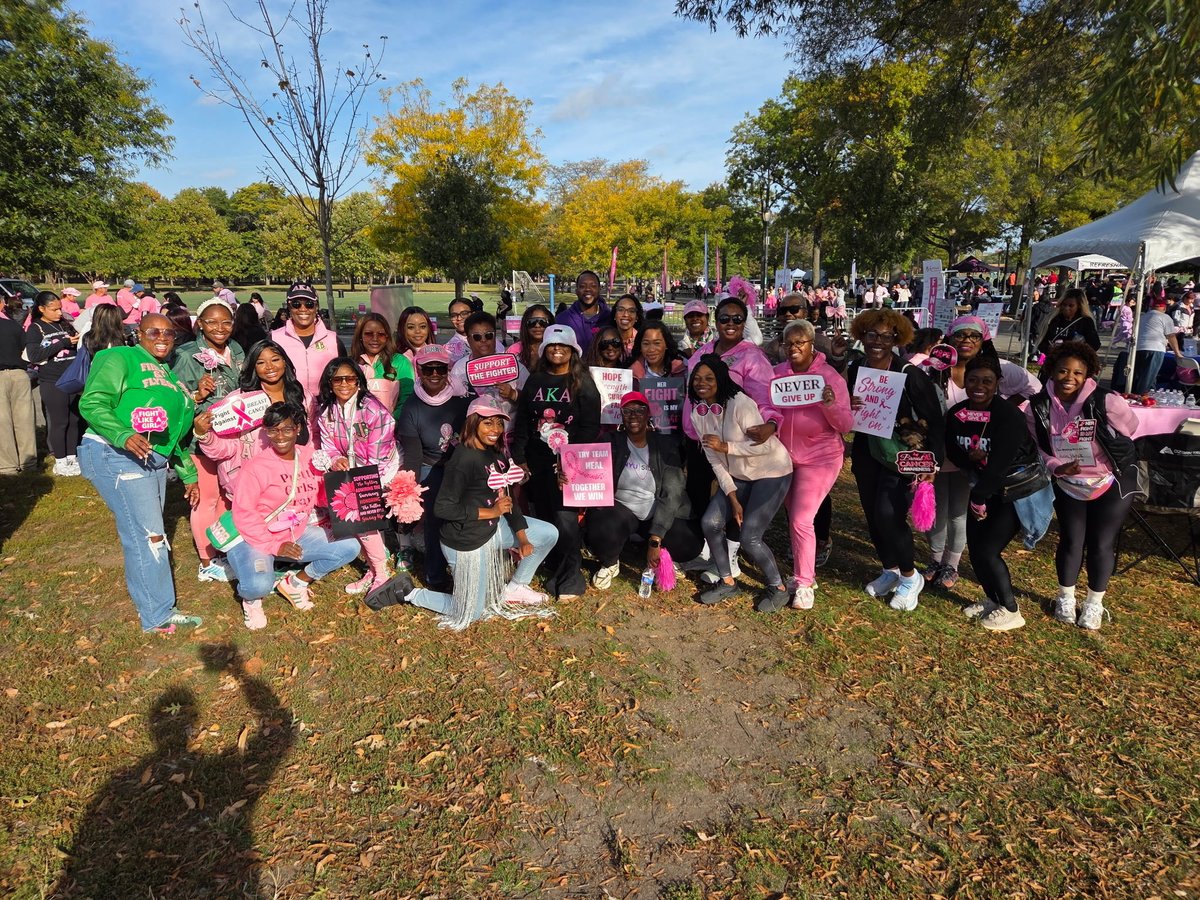 EpsilonQues's tweet image. 💗 The Brothers of Epsilon proudly walked in solidarity to honor, uplift, and remember those impacted by breast cancer.

#EpsilonChapter #BreastCancerAwareness #OmegaPsiPhi #QueYorkCity #MightyE