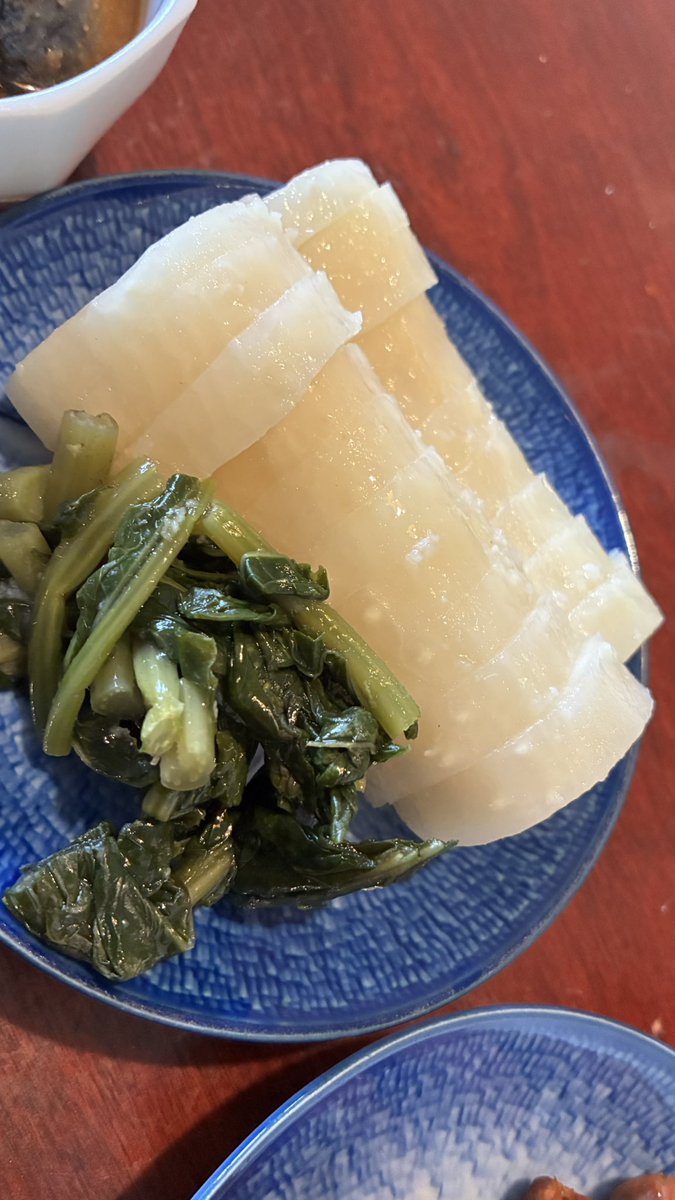 tokyoaloha's tweet image. 朝ごはん‼️
ウインナー&いわし味噌煮缶&べったら漬け✨✨✨
人形町のべったら市で購入😃
木曜日も1日頑張りましょう♪♪♪