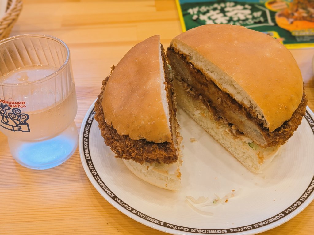 数量限定に釣られて頼んだらデカすぎてワロタ