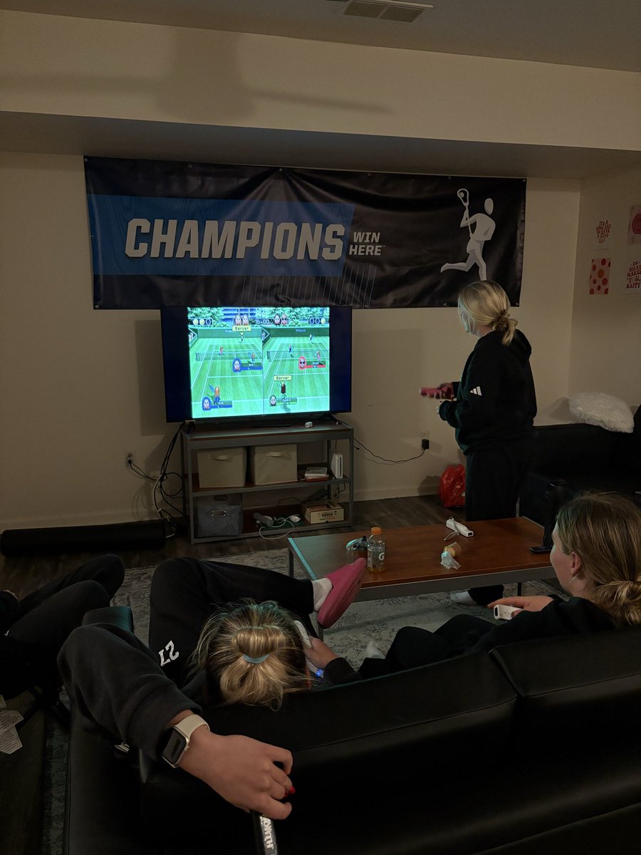 CadynEismann's tweet photo. Spending some time with my teammates playing wii!!! #techwell https://t.co/OLsa4D4GNA