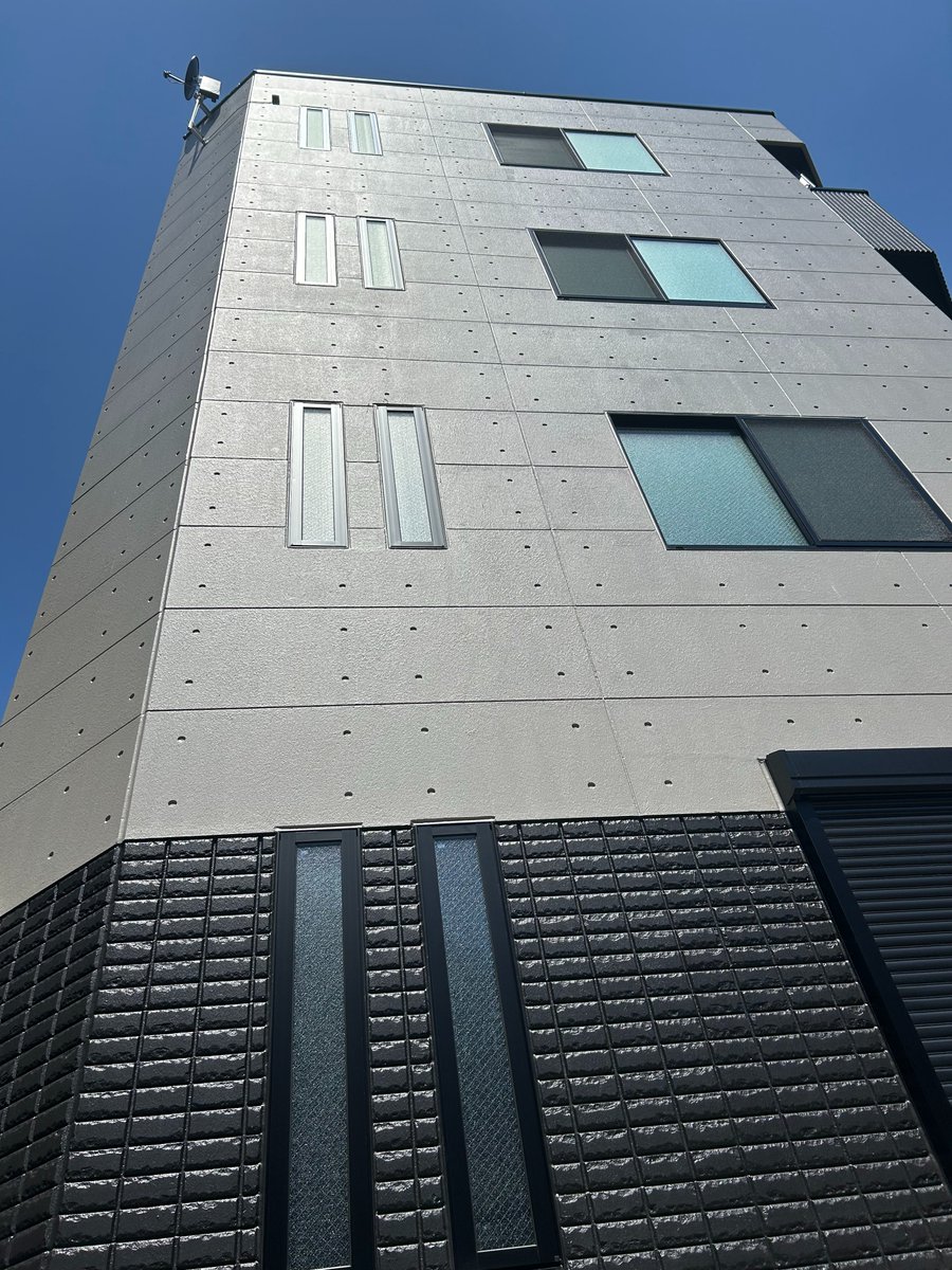 kimu_treeforest's tweet image. 【初心者は手を出してはいけない不動産投資】
「不動産投資って、やっぱり怖いですよね。」
そう思う人ほど、実はチャンスを逃しています。
ただし——「何も知らないまま始める」のは絶対にNGです。
不動産投資は、知識が“リターン”を決める世界。
知っていれば勝てるし、知らなければ損をする。…