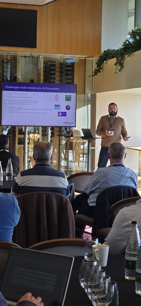 chris_neto's tweet image. Amazing 1st Day in the Books at Midwich #TechXPO2025! #avtweeps #proav