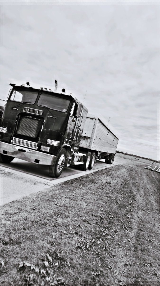 Is it 1987 or is it 2025 …. ???