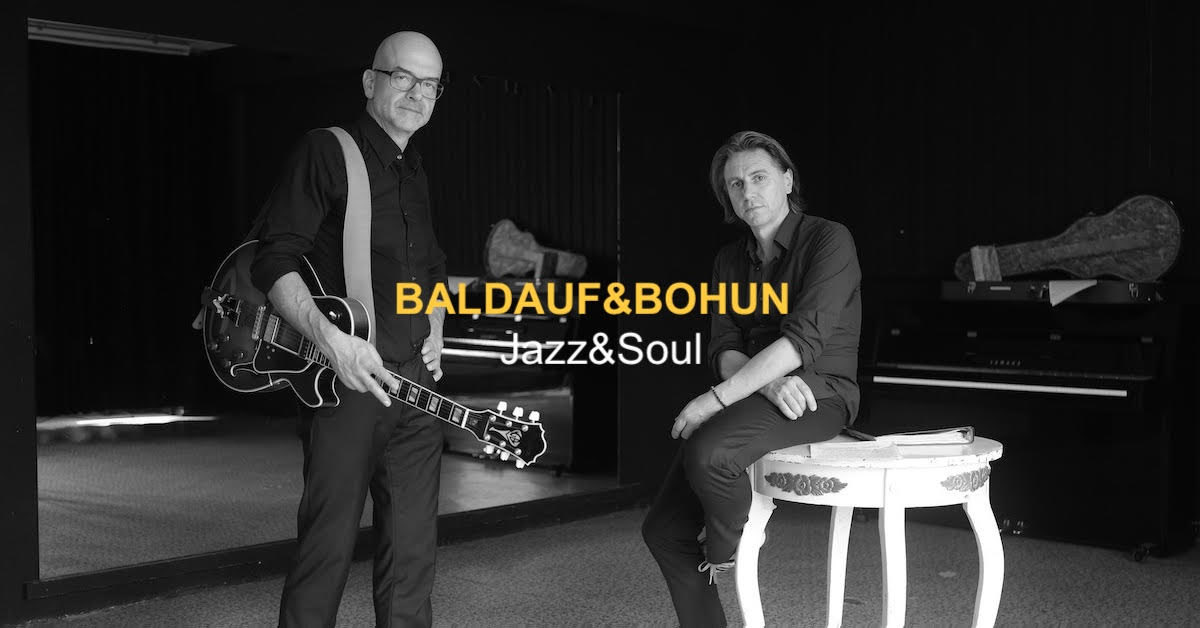 [Berlin]
Fr. 07.11.25, 20:15 Uhr
BALDAUF&amp;BOHUN
featuring Katrina Martinez (perc)
Jazz&amp;Soul

Tom Baldauf (Schauspieler und Sänger) und Kai Bohun (Gitarrist und Sänger) bringen Klassiker des Jazz und moderne Perlen – von Sting bis Marvin Gaye – auf die Bühne. 
Gemeinsam mit der