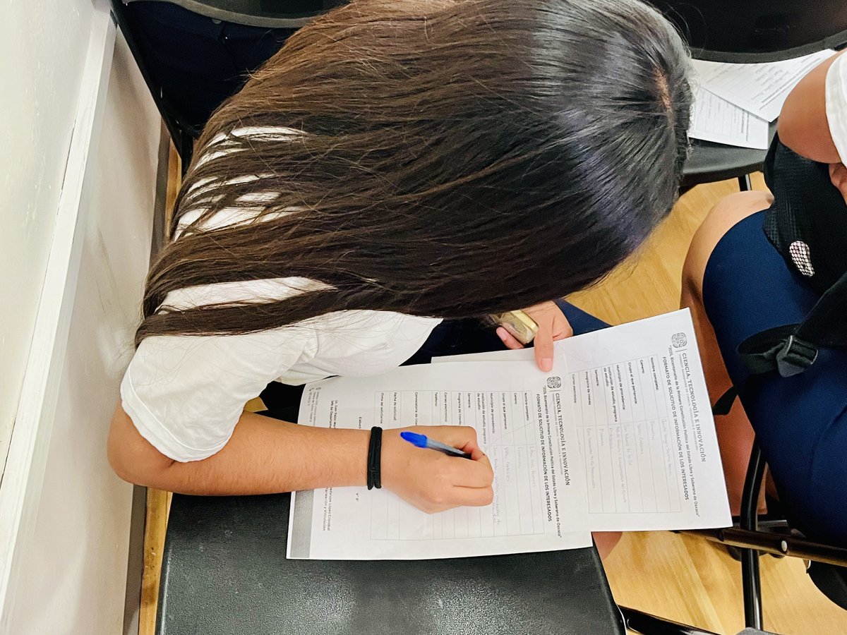 cociteioficial's tweet image. ✨¡Promovemos el talento con oportunidades de formación académica!✨

Hoy realizamos una plática informativa sobre #becas y #programas a los estudiantes de la Red de Escuelas Universitarias del Sureste, con el fin de brindar orientación para continuar su formación académica.