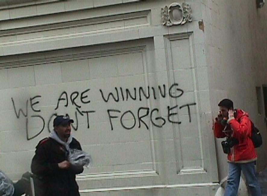 🎥💡Inicia <a href="/DocsMX/">DocsMX</a> y Jean-Gabriel Périot, el reconocido cineasta 🇫🇷, llega a 🇲🇽 con un programa de cortometrajes donde comparte su mirada sobre la memoria, la resistencia y el poder de las imágenes

📆 Viernes 24 · 17:15 <a href="/CinetecaMexico/">Cineteca Nacional</a> Xoco
📆 Domingo 26 · 17:00 <a href="/GI_Mexiko/">Goethe-Institut Mexiko</a>