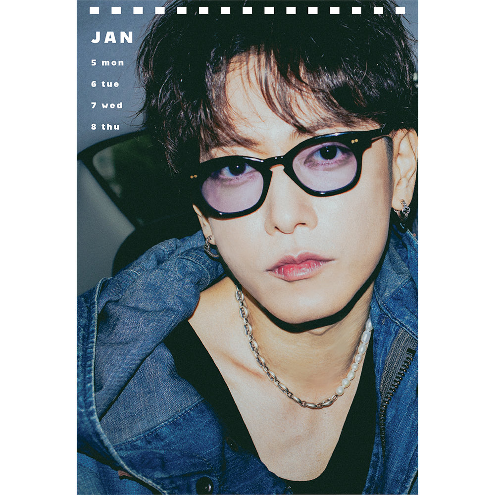 ycapple321's tweet image. 来年のカレンダー、
きっと売上いいだろうね〜🤭

めくりたかったのよ！

 #佐藤健
 #佐藤健カレンダー