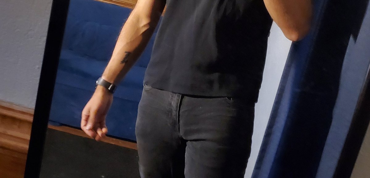 Idk if I hate this all black fit or not

I'll post the full thing later if my brain actually ends up liking it lmaoo