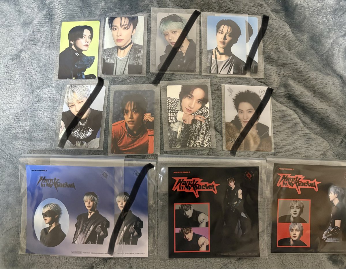 swb_jrnx's tweet photo. JO1 Handz In My Pocket HIMP タワレコ HMV 特典 

【譲】下記画像のもの

【求】 Aステッカー 大平
        Bセルカ以外 白岩
        
纏めての方優先
郵送希望です。
お気軽にお声がけください！

#JO1交換 https://t.co/Y2aU2ygwdd