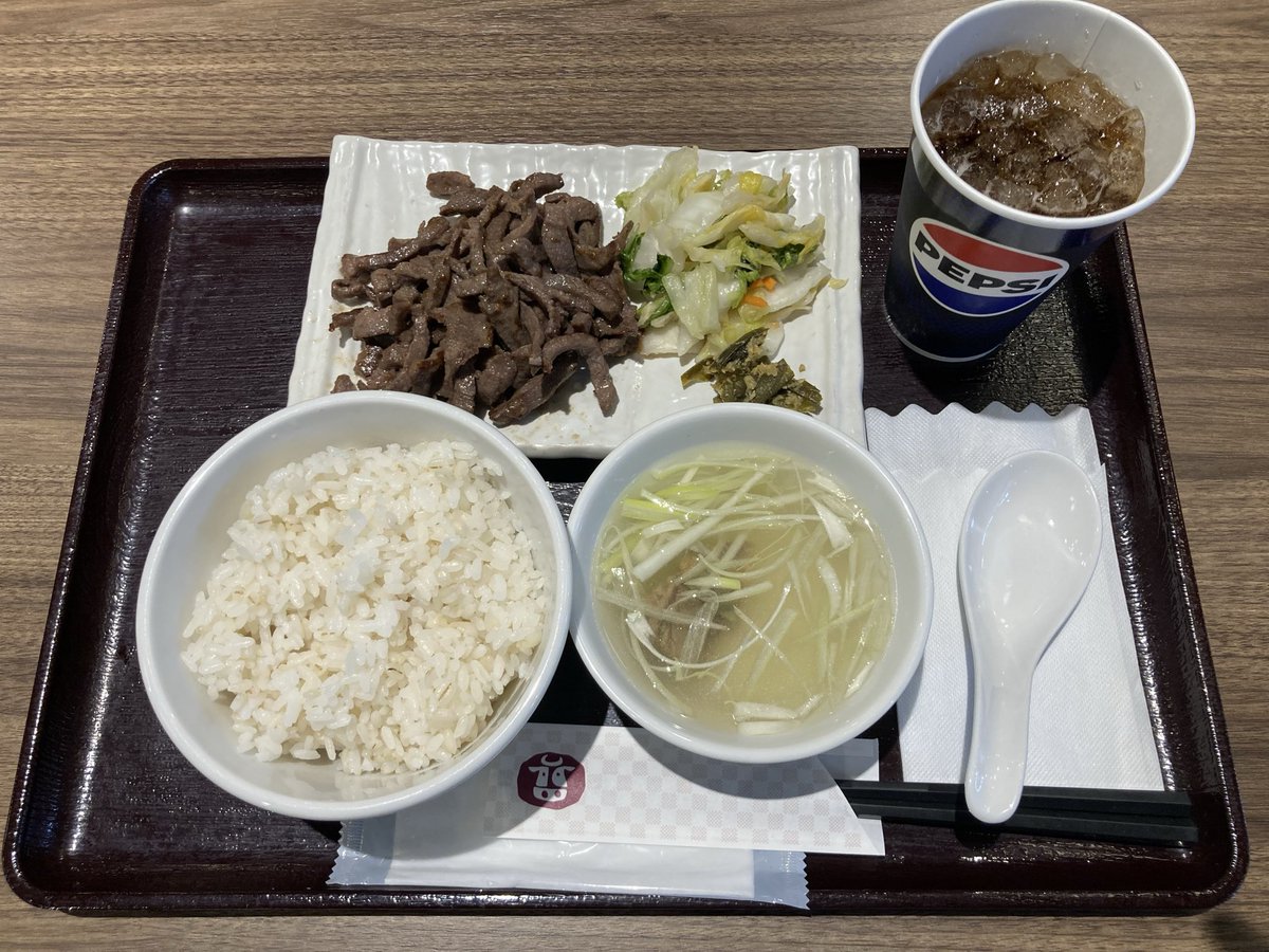 ayudabe's tweet photo. #lunch 宮城県利府町 AEON MALL新利府南館 フードフォレスト 牛たんkitchenきすけ イオンモール新利府南館店 牛たん切り落とし定食 1.5人前定食•ペプシコーラ #利府 #rifu #牛たん #WAON #喜助 #JAF #定食 #AEONMALL JAFカード提示でドリンクサービス.moreて量だな~ https://t.co/7MFdxQhJzI