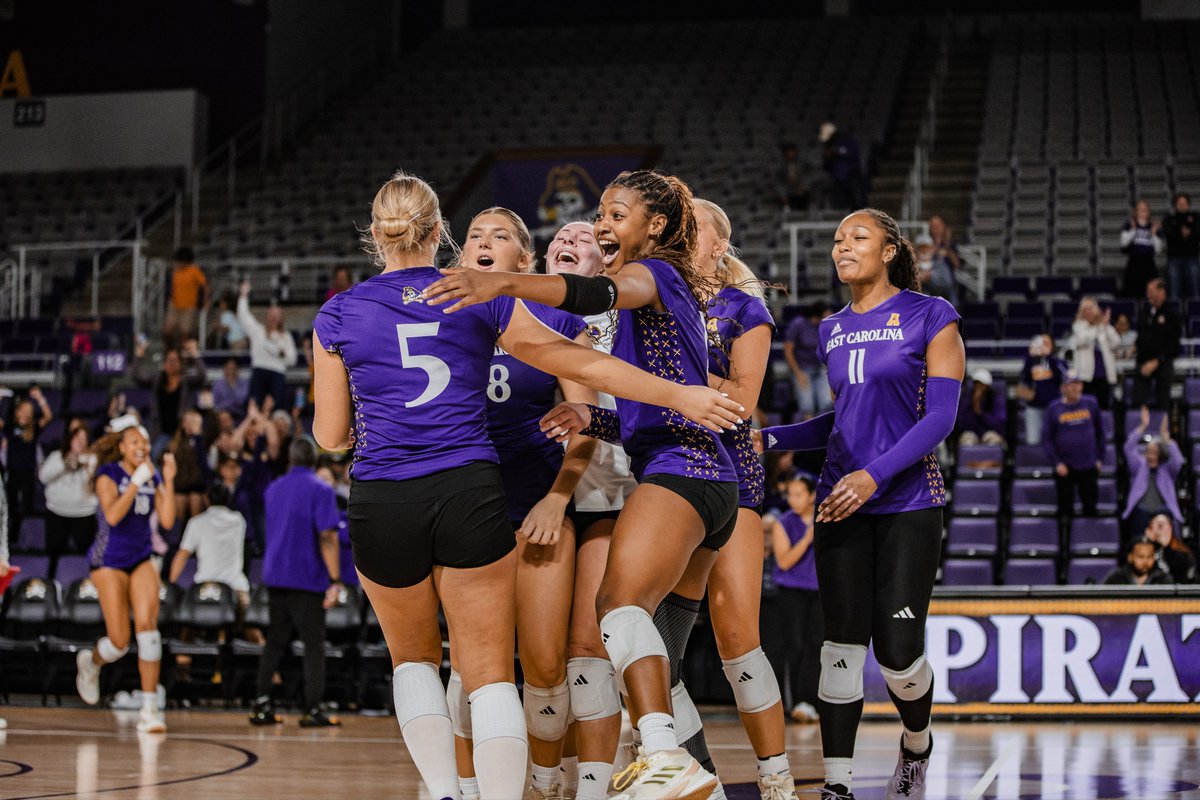 ECUVB's tweet photo. You can paint this one purple🏴☠️
#PiratesWin https://t.co/cQIVA5qTDp