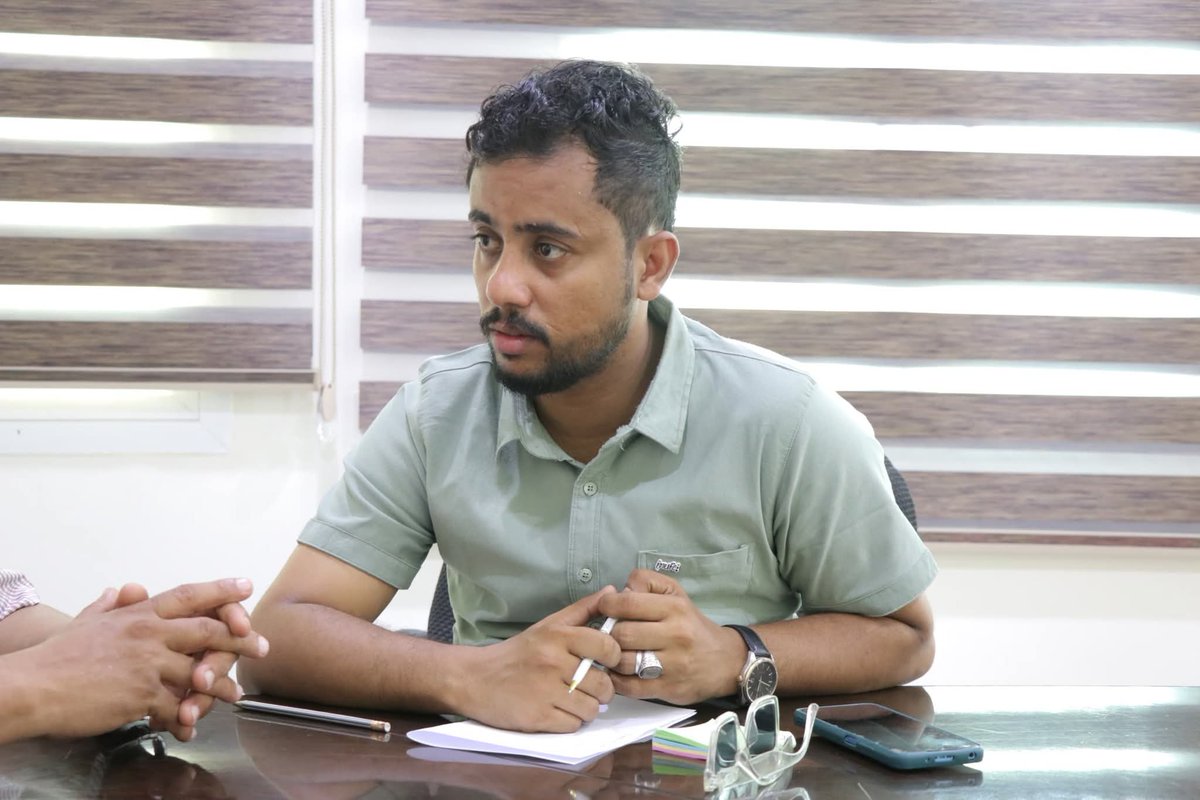 الغرابي: وضع مستشفى الشحر كارثي وميزانيته ما زالت ريفية رغم الترفيع

تواصل معي مدير مكتب الصحة - مدير مستشفى الشحر الأستاذ سالم الغرابي بعد نشر المنشور والمقال بعنوان "مستشفى الشحر مجددًا!!!"، بإرسال عدة رسائل (SMS)، حيث قدّم توضيحًا حول ما ورد بشأن تحويل حالات الولادة وعمليات