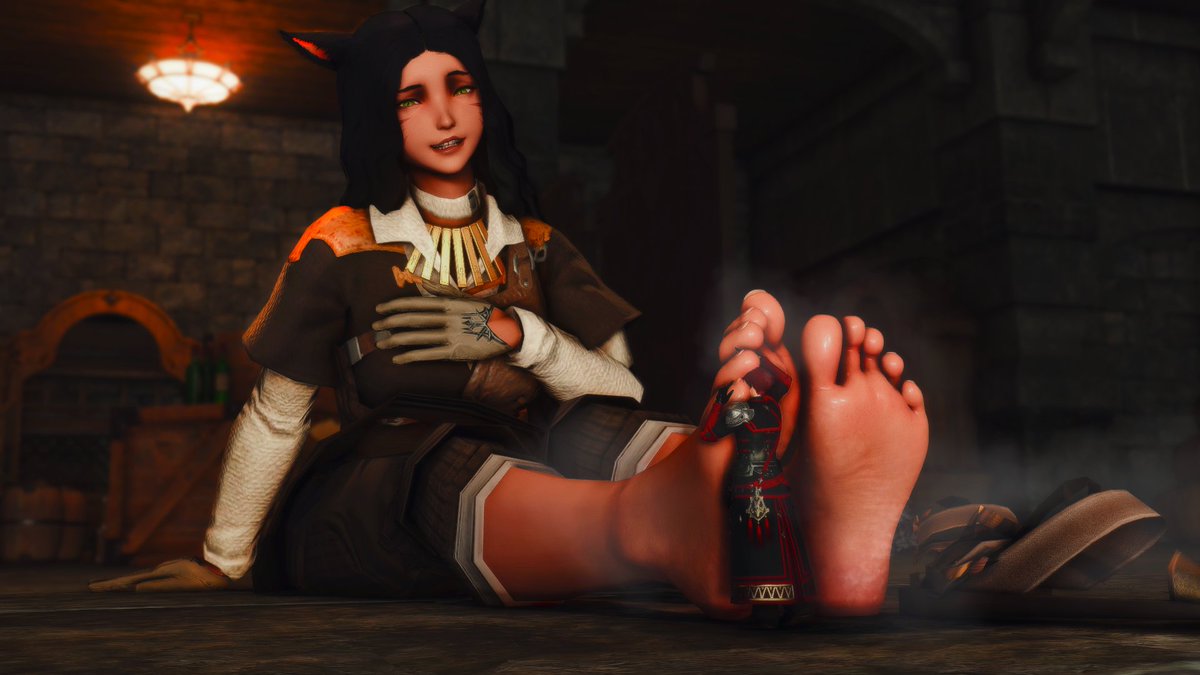 Mommy feet ft. <a href="/ZoriStory/">Zori's FFXIV Size Stories 🔞</a>'s mom, Ava!