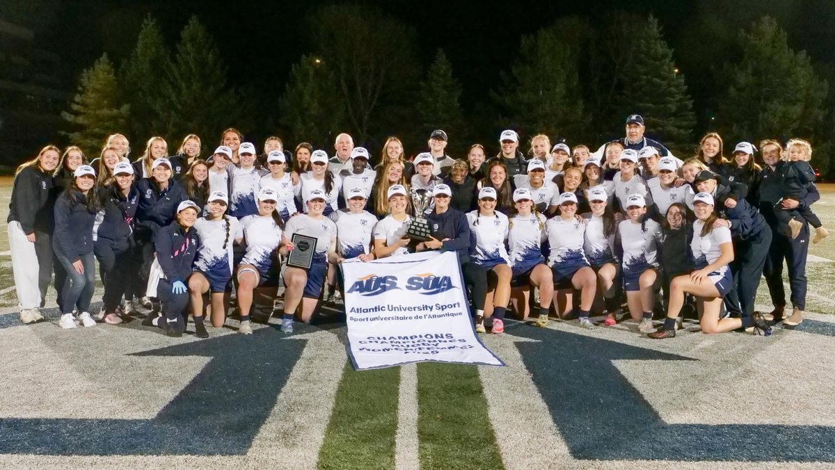 StFXAthletics's tweet image. Presenting the 2025 AUS Women’s Rugby champions!! #goxgo