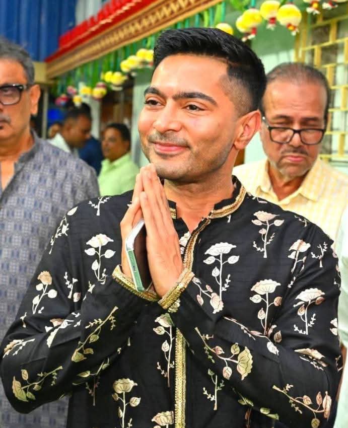 SUBHRAROYCHOWD9's tweet image. Good Morning 🌄🌄 
৭ই নভেম্বর আসছে দিন
আমাদের নয়নমণি অভিষেক বন্দ্যোপাধ্যায়ের জন্মদিন 

সকল কর্মীরা প্রস্তুত থাকবেন কিন্তু 
#abhishekaitc