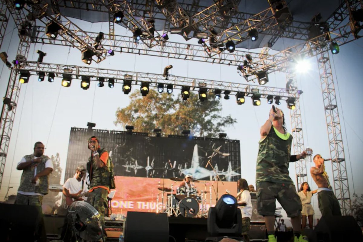 mxdwn's tweet image. Bone Thugs-N-Harmony ( @RealBoneThugs ) Team up With Lil Eazy-E ( @ewrightjr ) For New Single "Eazy" 

music.mxdwn.com/2025/10/22/new… 

#BoneThugsNHarmony #LilEazyE