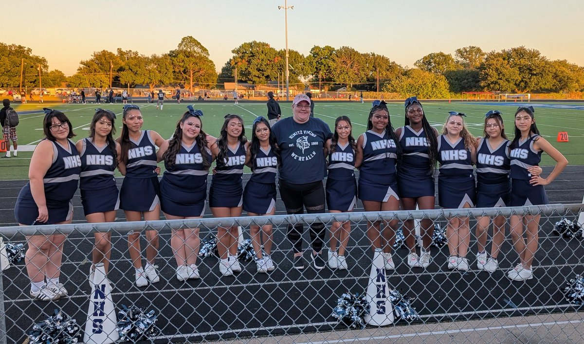 Nimitz Vikings Cheer tweet media