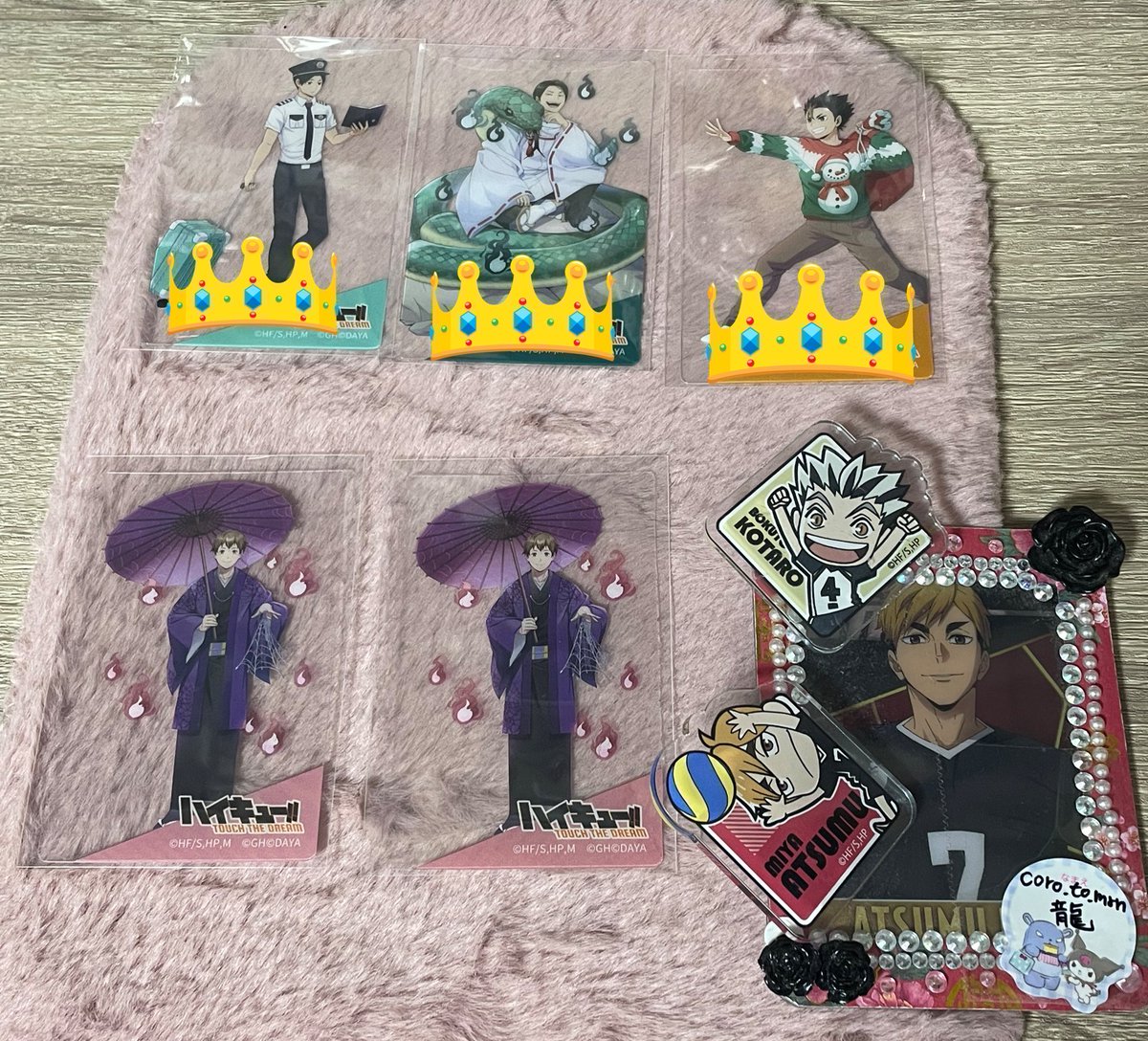 譲／画像のもの

求／☆牛島(2枚)   黄金川(3枚)

👑は牛島との交換優先
まとめての方優先
友人代理にて募集を出しております。

ハイキュー ハイドリ ポップアップ クリアカード 交換 アトレ秋葉原