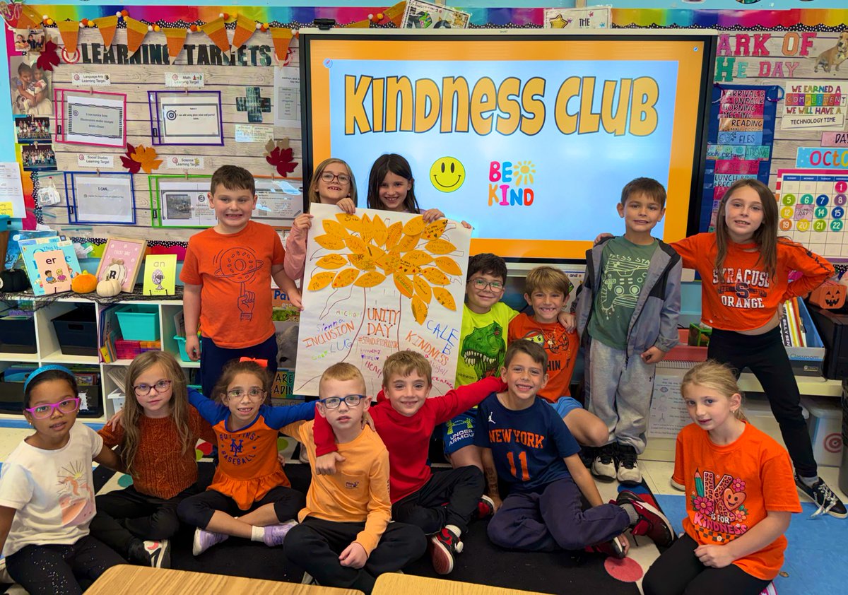 Kindness grows here! 🌳🧡 Our Kindness Club created a Unity Tree to remind everyone that we’re stronger together🫶🏻 <a href="/OSchoolsPR/">Oceanside School District #OSD_NY</a> <a href="/OSchool4/">School 4</a>