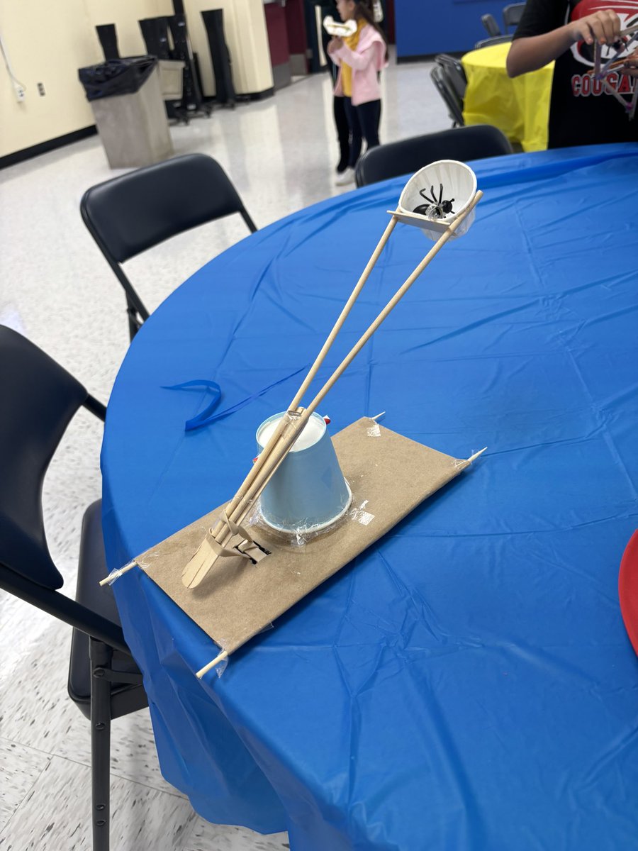 aluna0707's tweet image. Thank you to all of the SEISD GT parents that came out tonight…it is no easy task to think 💭 at the GT level #drlunasclass #SEISDinspires #SanEliManoAMano