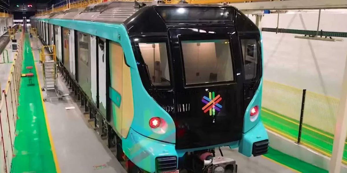 🚇 Mumbai Metro’s next big leap!

MMRCL invites bids for Metro Line 11 — a 17.4 km fully underground stretch from Anik Depot to Gateway of India 🇮🇳

▪️14 stations via Sewri, Byculla &amp; Colaba
▪️Work starts late 2026
▪️JICA-funded, Union nod by Mar 2026

#MumbaiMetro