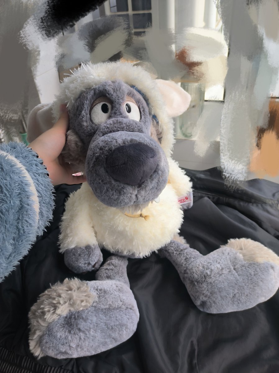 我操这披着羊皮的大尾巴狼也太可爱了🥰妈咪说很像我~ #女同性恋 #WLW