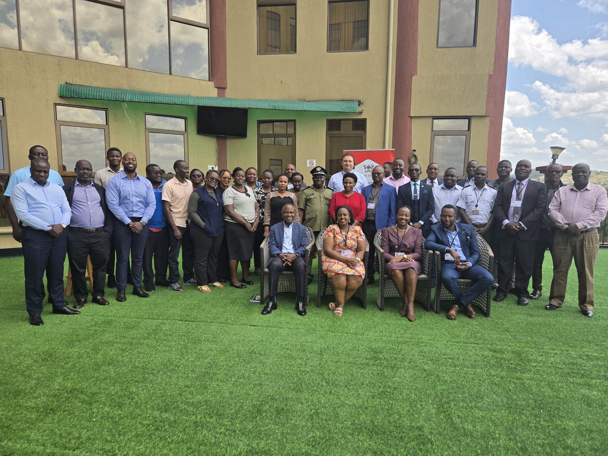 MakPIMCoE tweet media