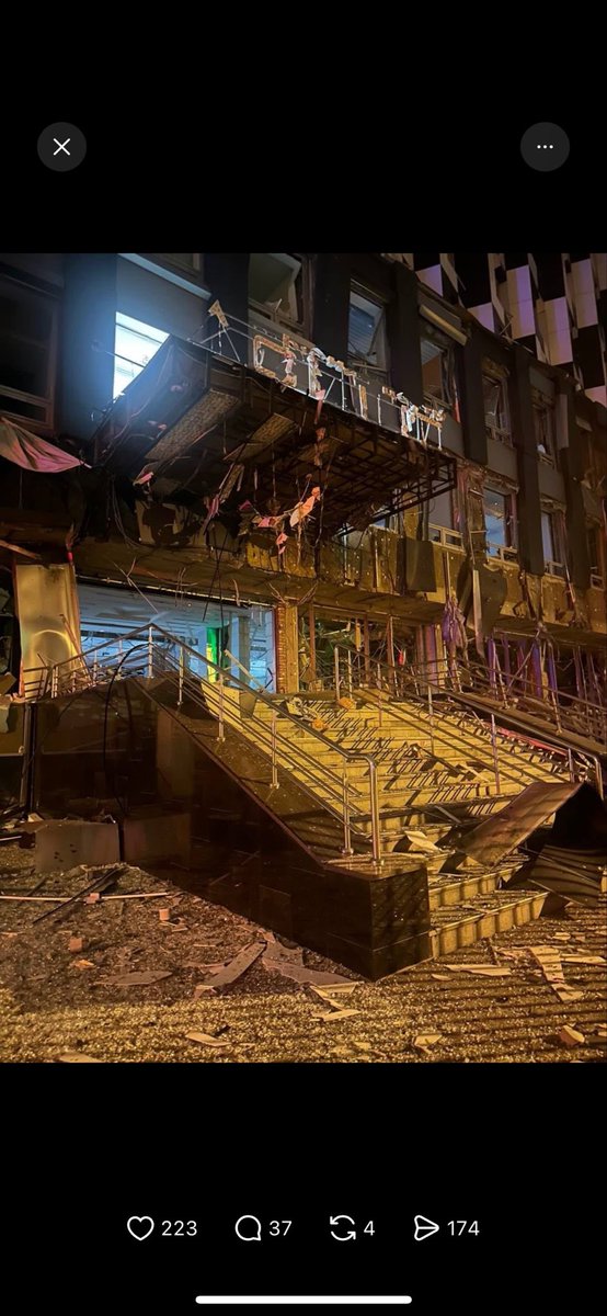 beauty salon that I go to all the time