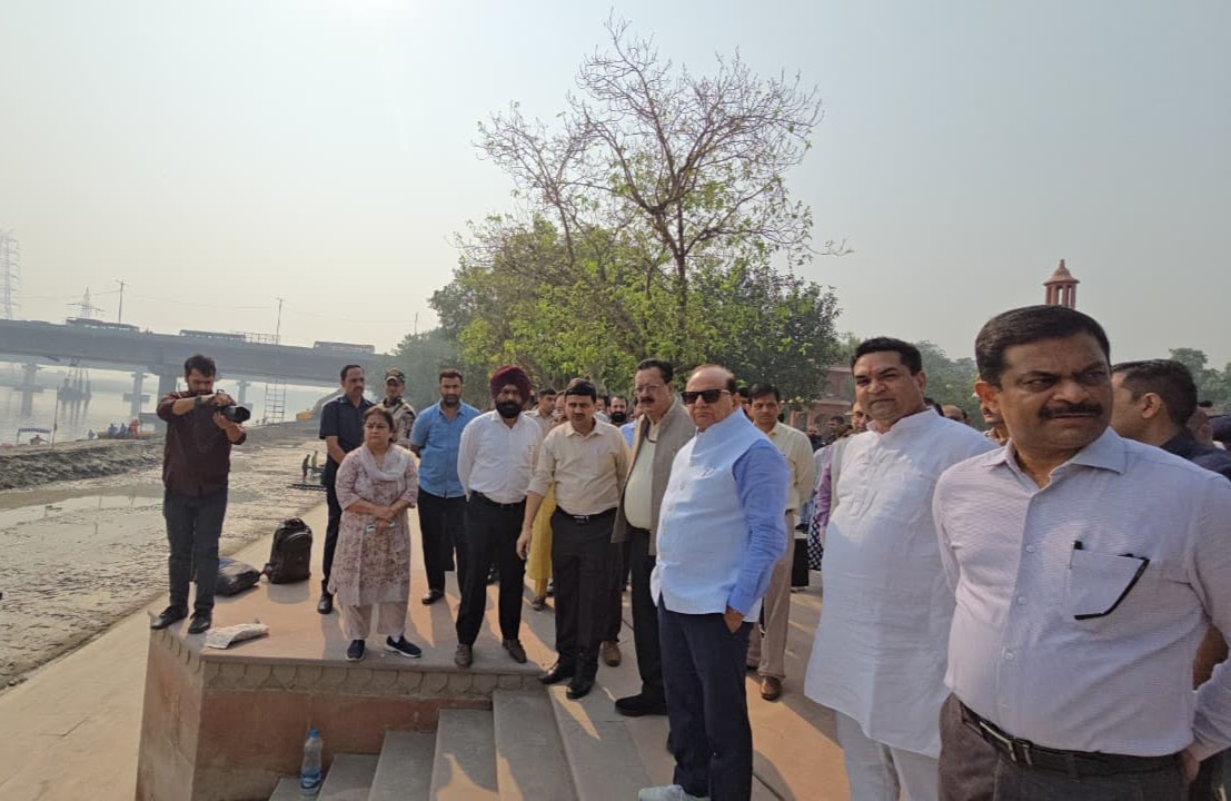 KapilMishra_IND's tweet image. राजधानी दिल्ली के एक हजार से अधिक घाटों पर भव्य छठ पूजा का आयोजन किया जा रहा है, यमुना किनारे किए जा रहे इंतजाम अभूतपूर्व हैं
दिल्ली में पहली बार इतना व्यापक आयोजन छठ पर्व के मद्देनजर होने जा रहा है, इसलिए सरकार की तैयारियां भी जोरदार हैं
दिल्ली के वसुदेव घाट पर @LtGovDelhi…