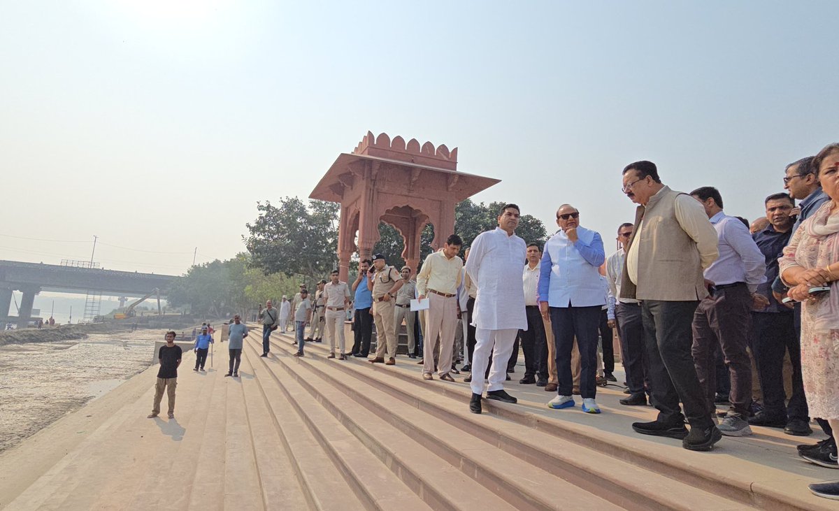 KapilMishra_IND's tweet image. राजधानी दिल्ली के एक हजार से अधिक घाटों पर भव्य छठ पूजा का आयोजन किया जा रहा है, यमुना किनारे किए जा रहे इंतजाम अभूतपूर्व हैं
दिल्ली में पहली बार इतना व्यापक आयोजन छठ पर्व के मद्देनजर होने जा रहा है, इसलिए सरकार की तैयारियां भी जोरदार हैं
दिल्ली के वसुदेव घाट पर @LtGovDelhi…