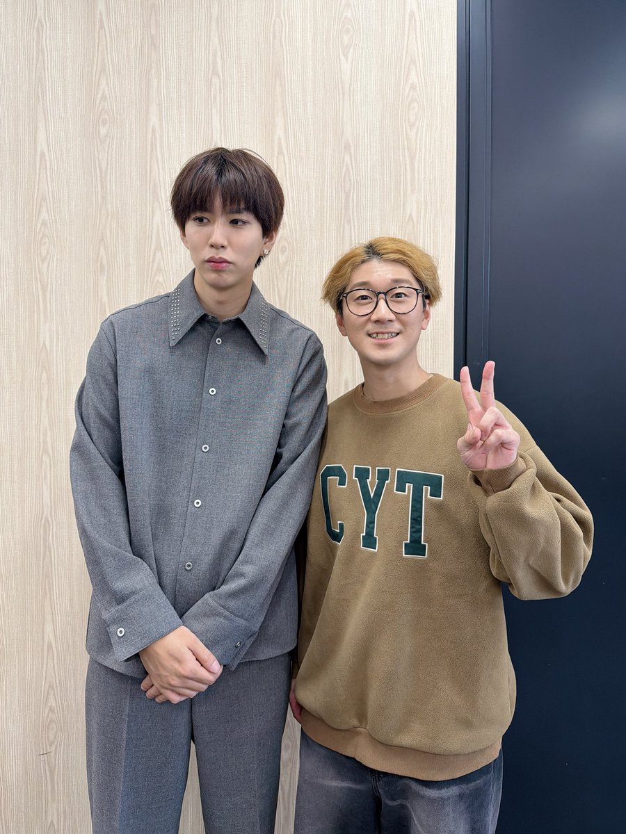 よっちに会えた！！！🥰
久しぶりで最高に嬉しい！！！！(　ˆ̑‵̮ˆ̑　)