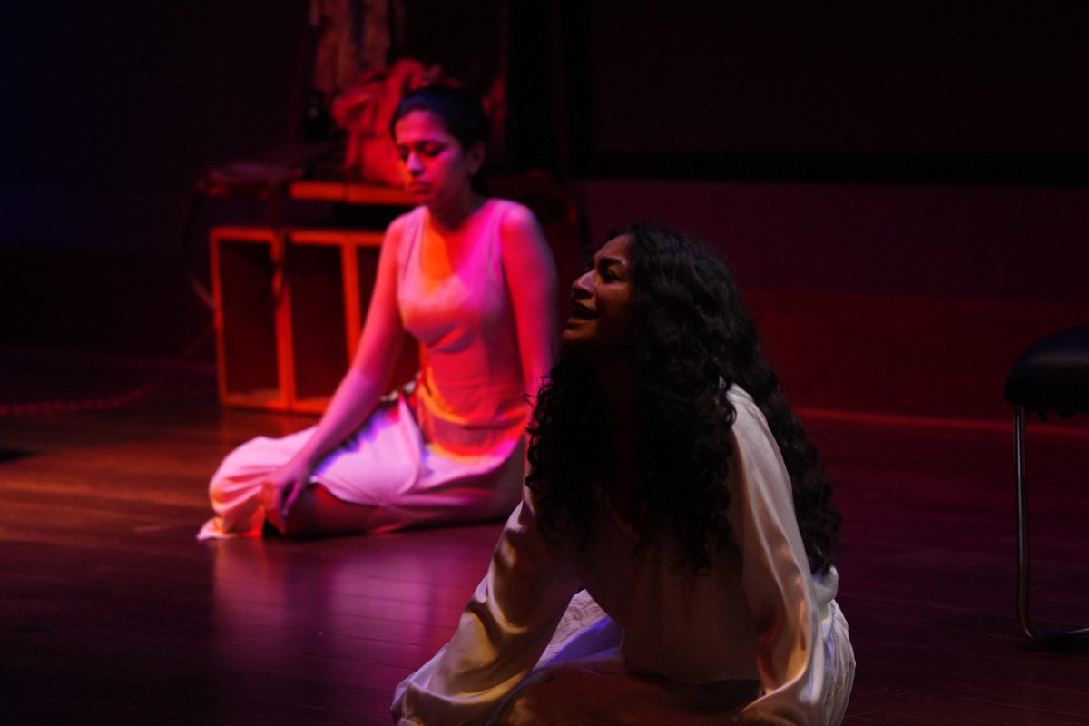 jsjc_jgu's tweet photo. Scenes from a scintillating, new-media enhanced theatrical performance by our students at the recent JSJC Media Conclave. 'Trojan Women', written by Euripedes, adapted by Jean-Paul Sartre, directed by our faculty Supriya Shukla, an accomplished actor and theatre practitioner. https://t.co/zaSRrTWOSg